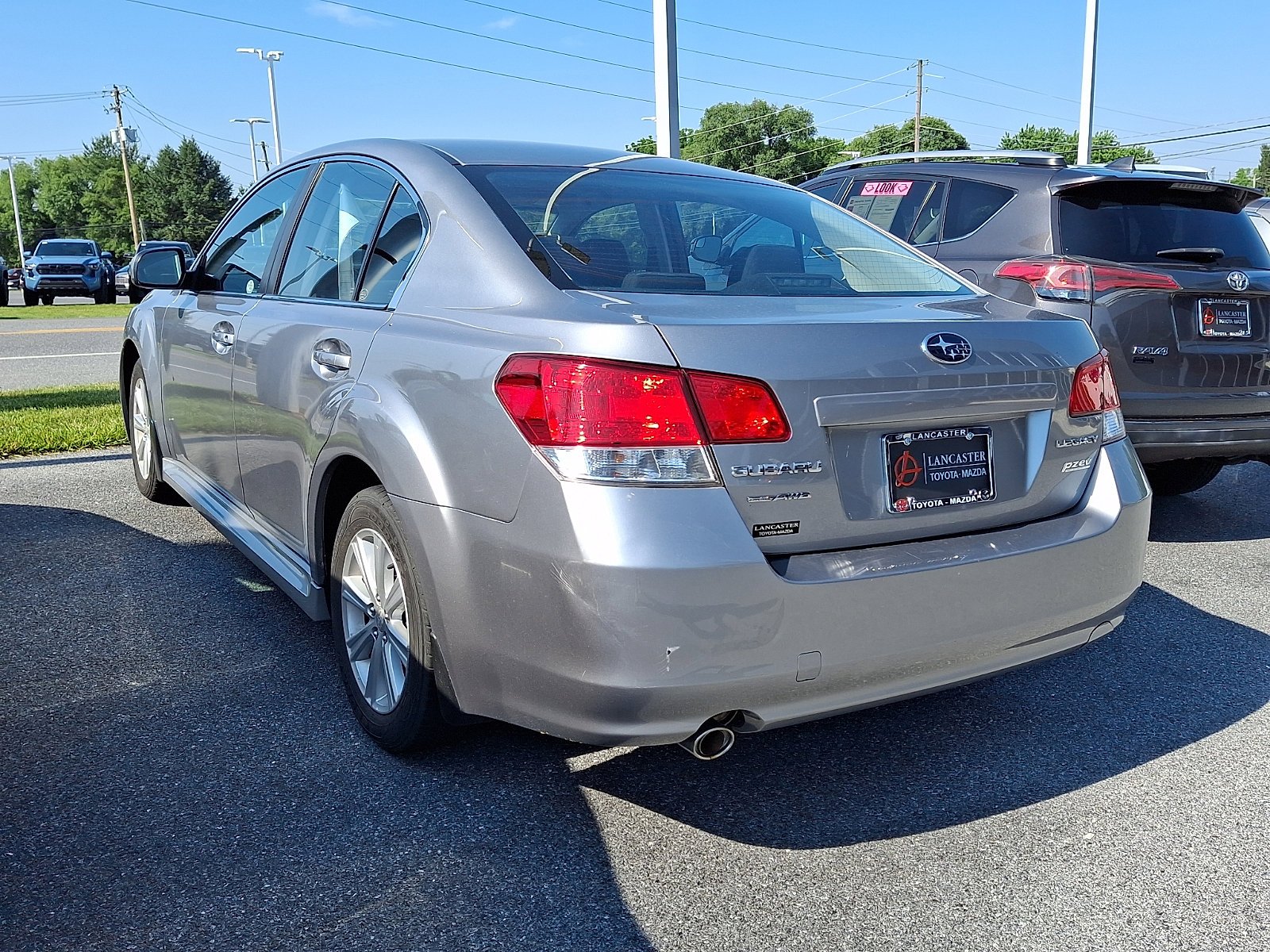 Used 2011 Steel Silver Metallic Subaru 2.5i Prem AWP image 3