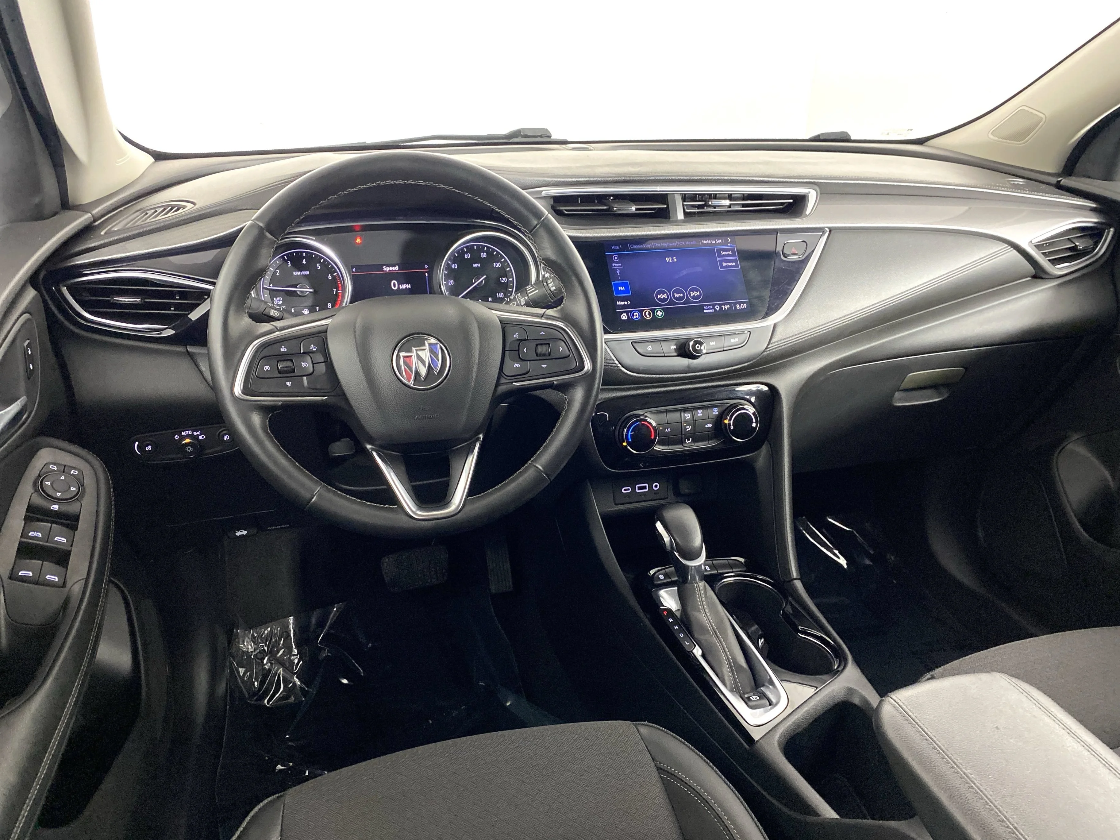 Used 2021 Ebony Twilight Metallic Buick Preferred image 17