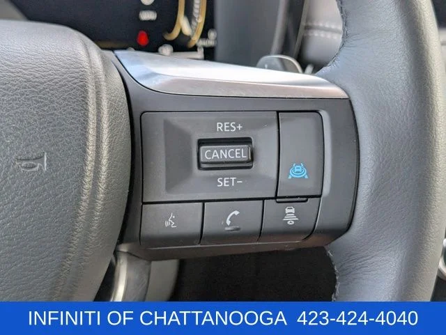 Certified Used 2026 White INFINITI LUXE image 30