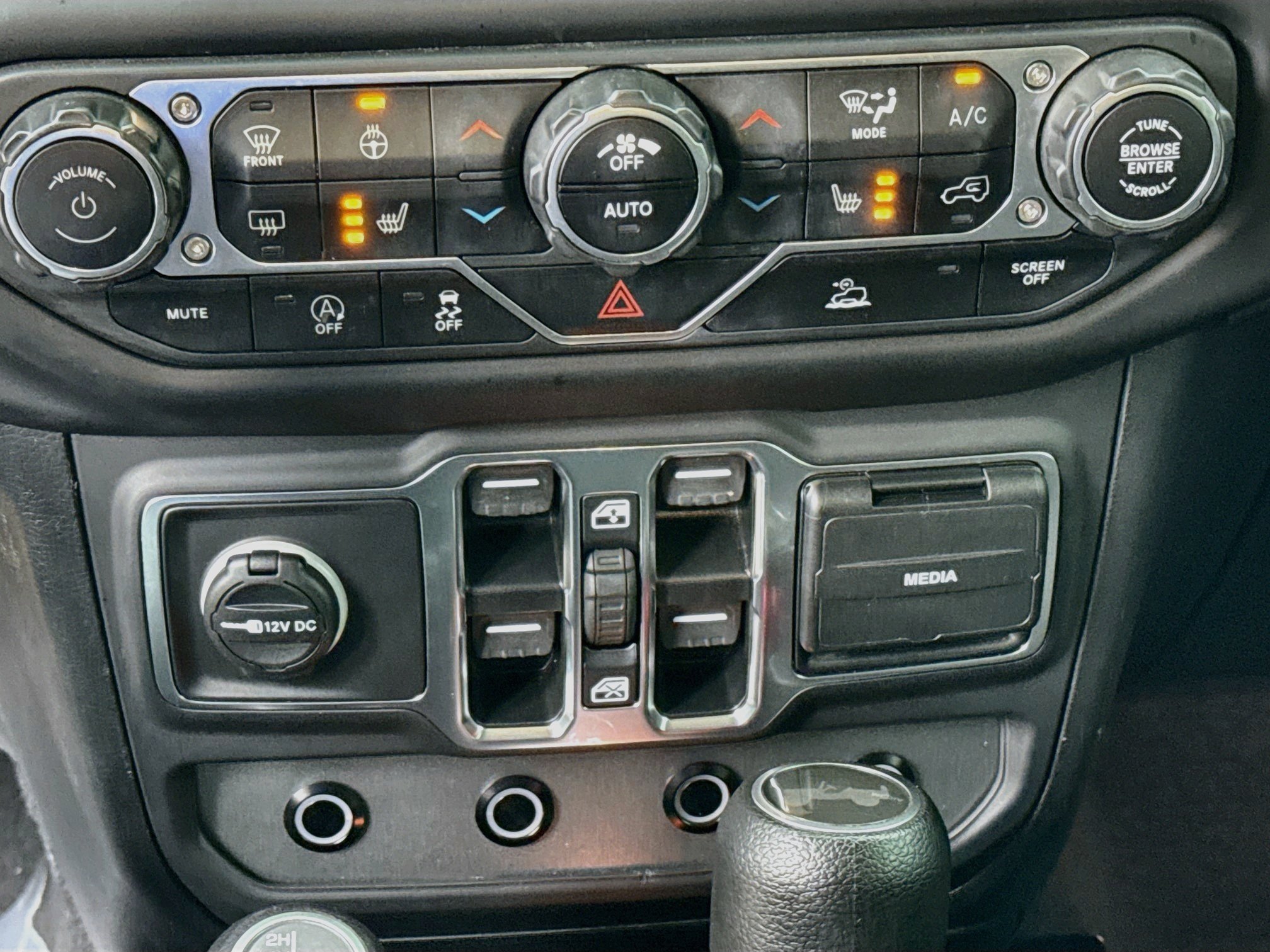 Used 2021 Granite Crystal Metallic Clearcoat Jeep Unlimited Sport Altitude image 19