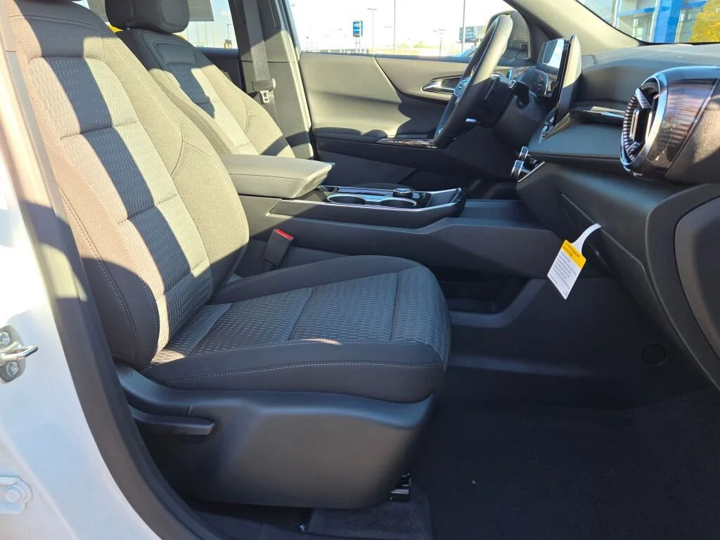 2026 Chevrolet Equinox LT - Photo 6