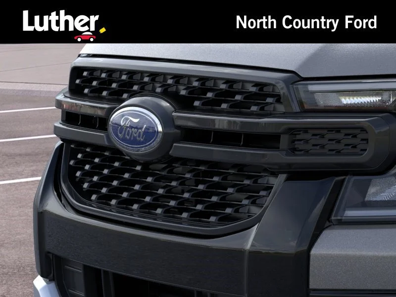 New 2025 Carbonized Gray Metallic Ford XLT image 17