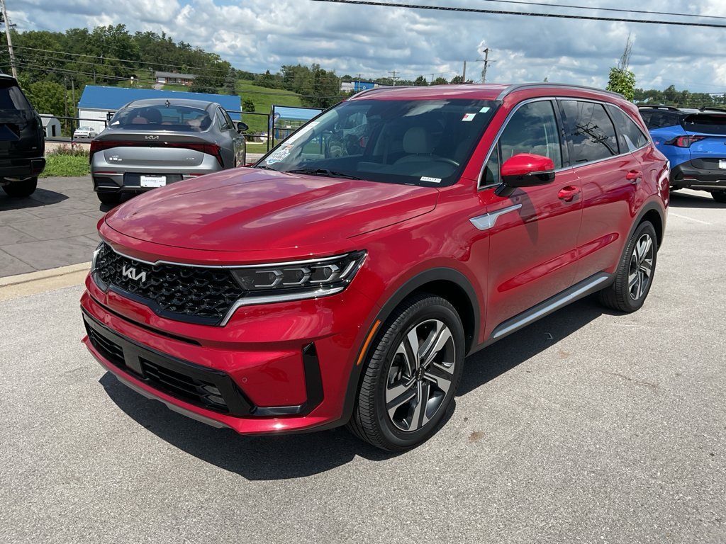 Used 2022 Runway Red Kia SX image 4