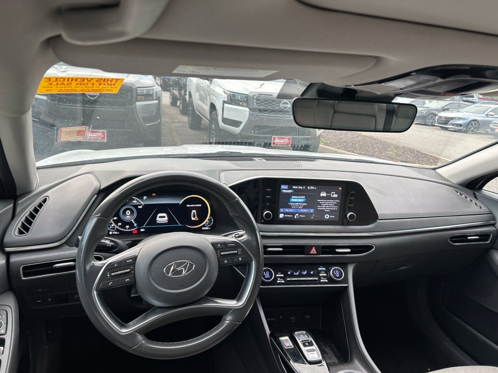 Used 2021 Gray Hyundai SEL image 16