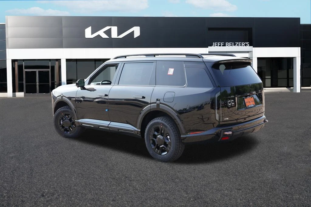 New 2027 Ebony Black Kia X-PRO SX image 5