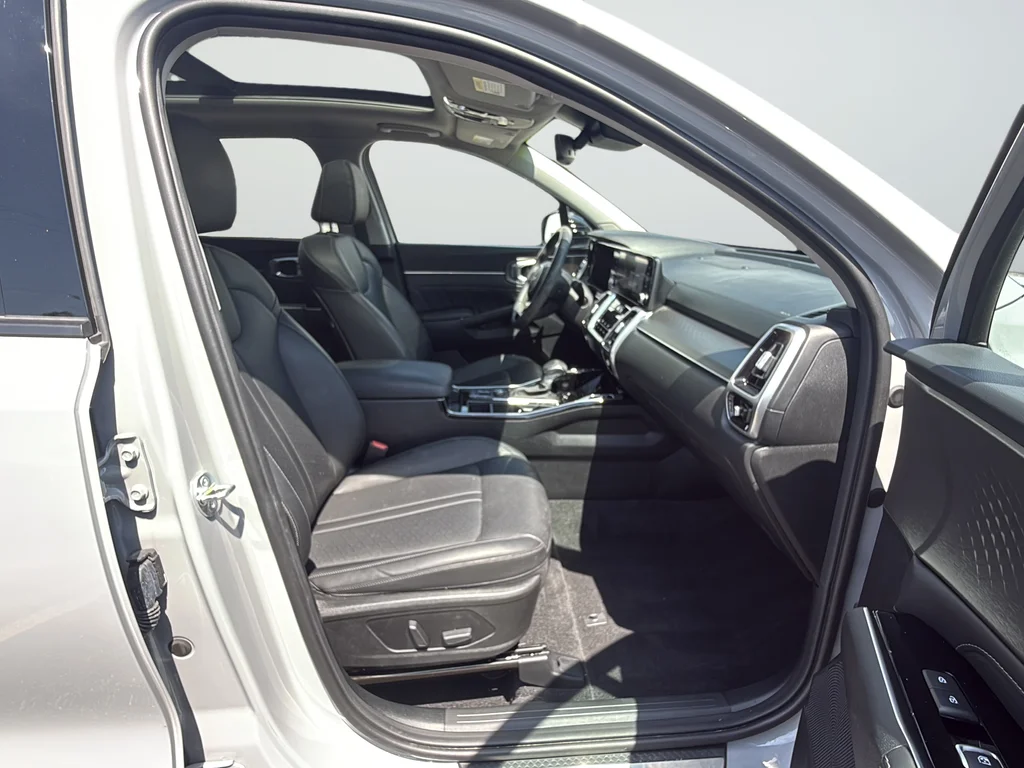 Used 2023 Gray Kia SX image 26