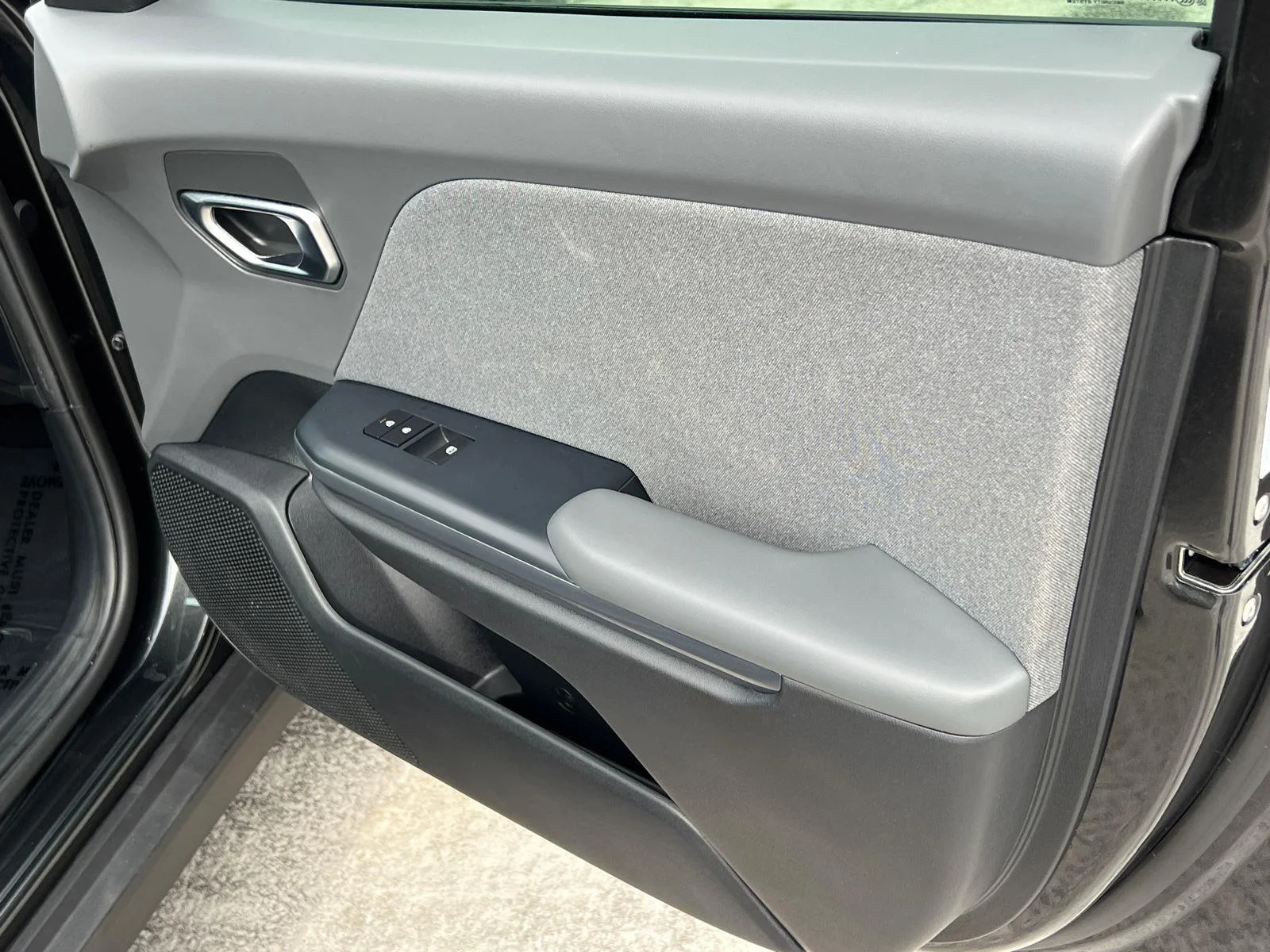 Used 2025 Interstellar Gray Kia EX image 14