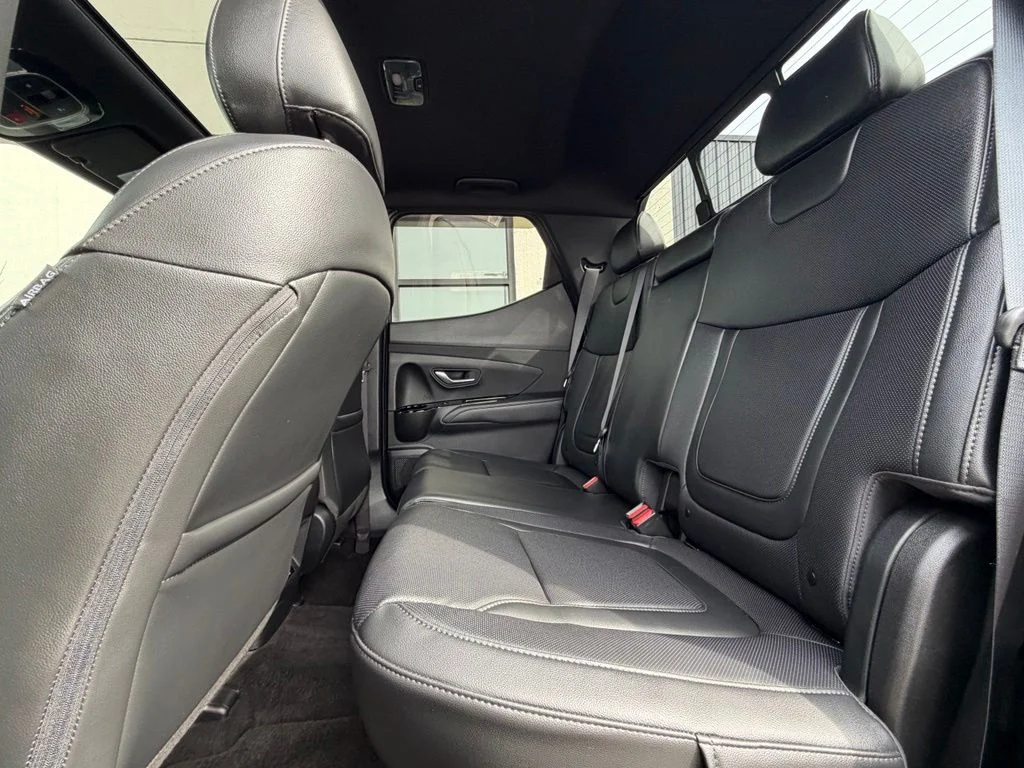 Used 2024 Gray Hyundai XRT image 22