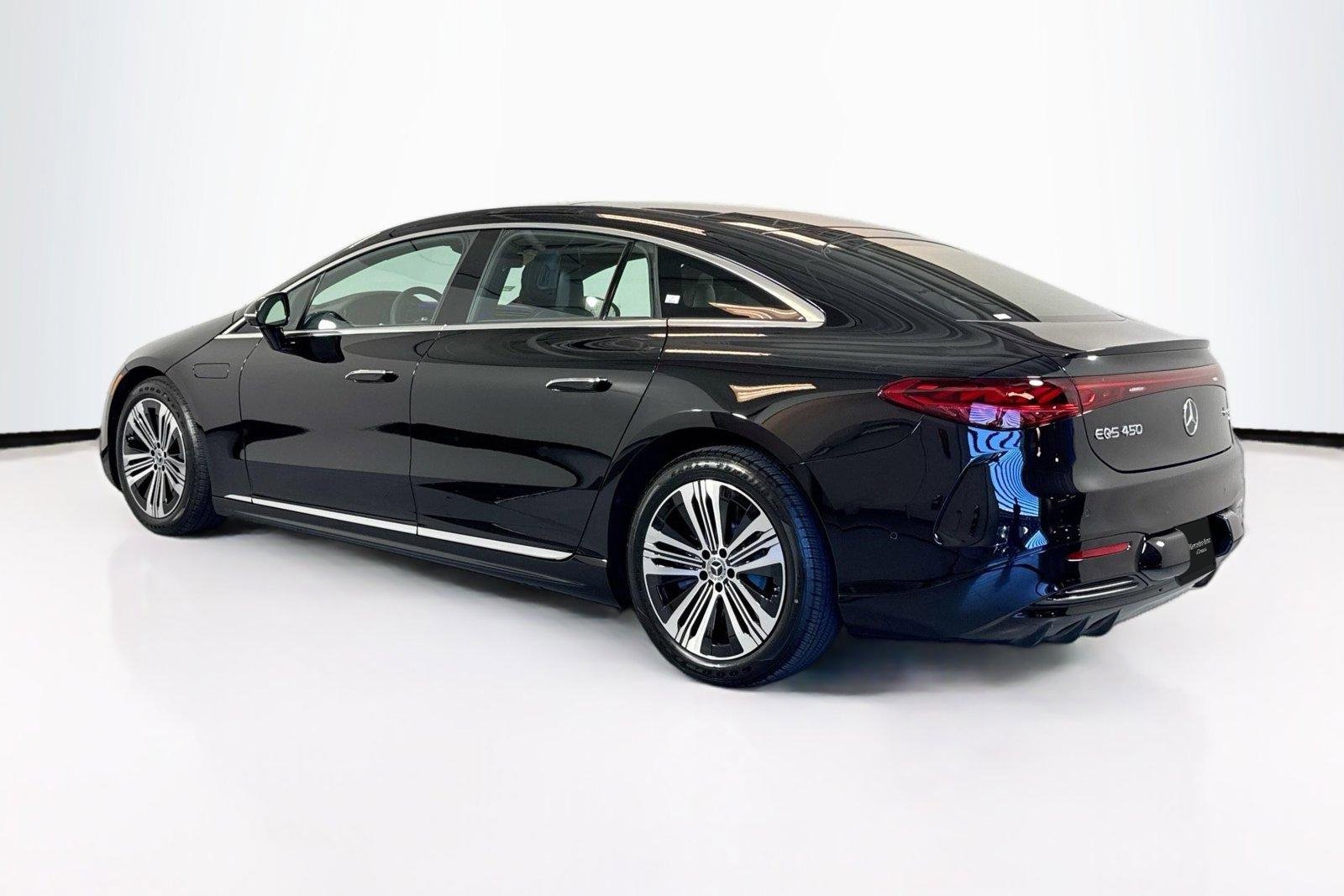 New 2026 Obsidian Black Metallic Mercedes-Benz EQS 450 image 7