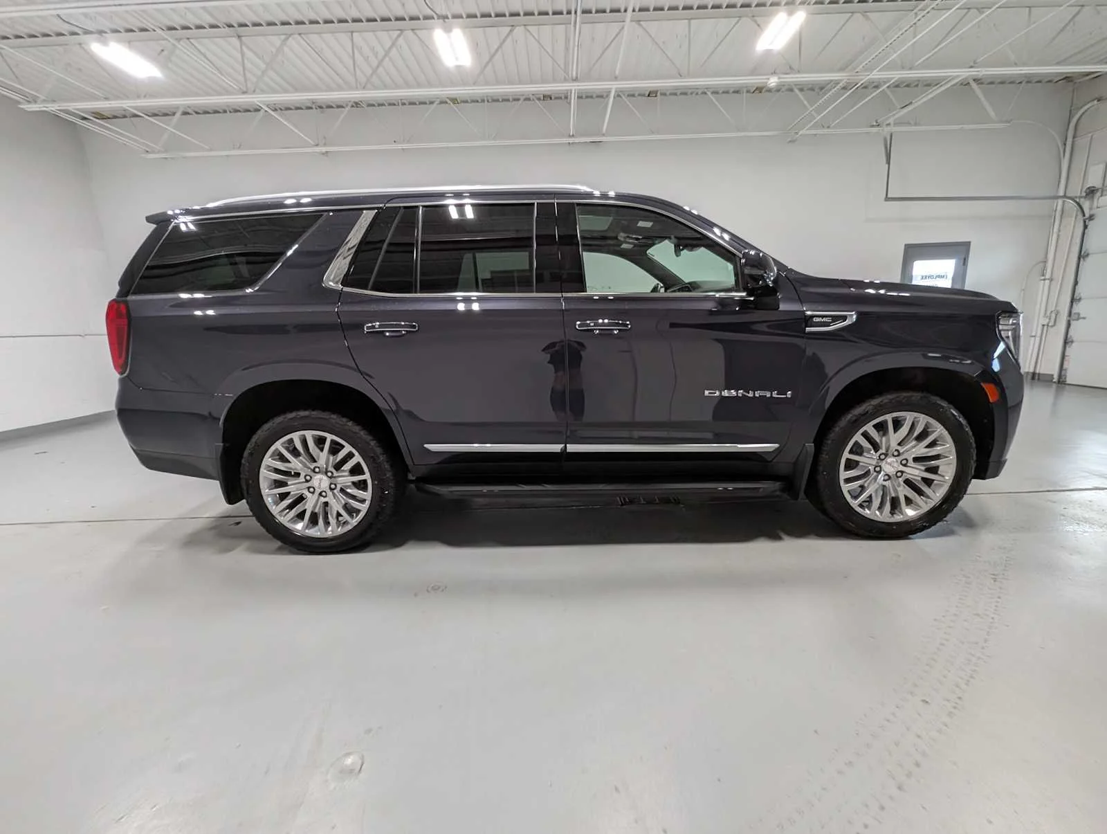 Used 2023 Titanium Rush Metallic GMC Denali image 7