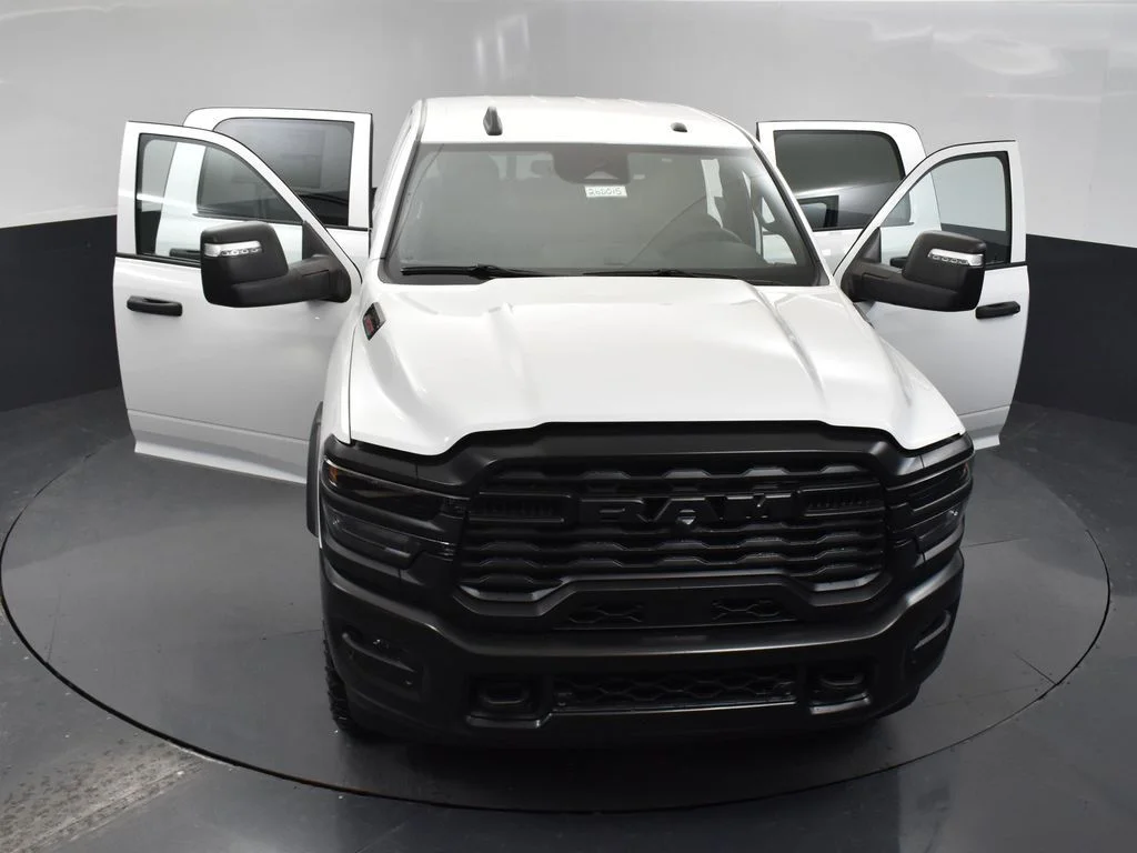 New 2026 Bright White Clearcoat RAM Tradesman image 36