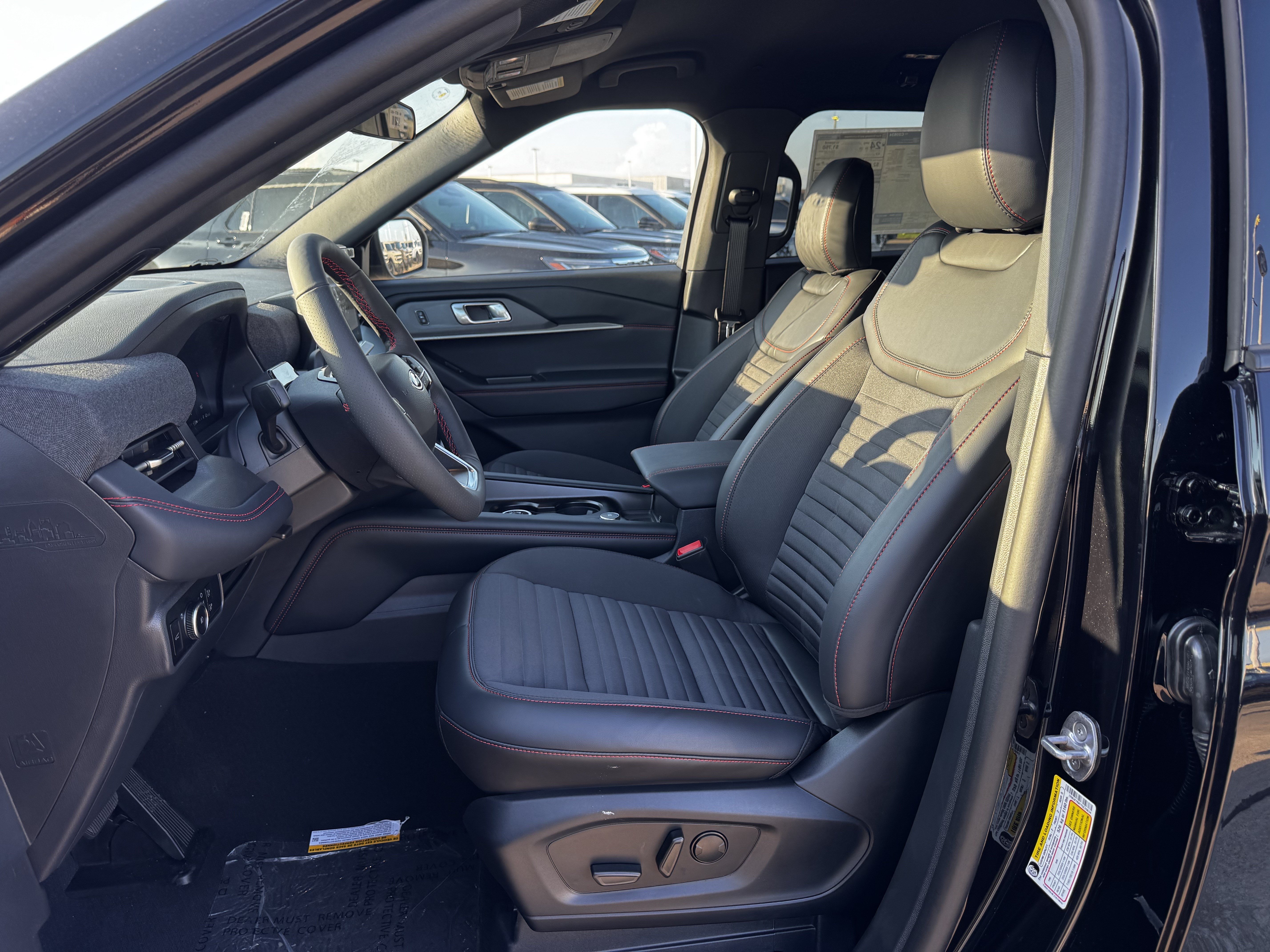 New 2026 Agate Black Metallic Ford ST-Line image 18