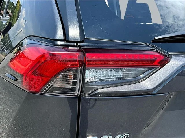 Used 2020 Gray Toyota XLE image 25