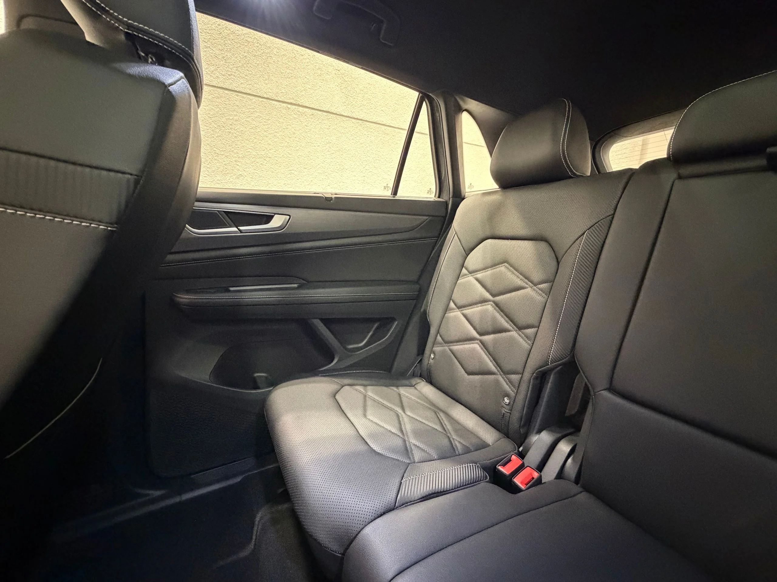 New 2026 Gray Volkswagen 2.0T SE w/Technology image 31