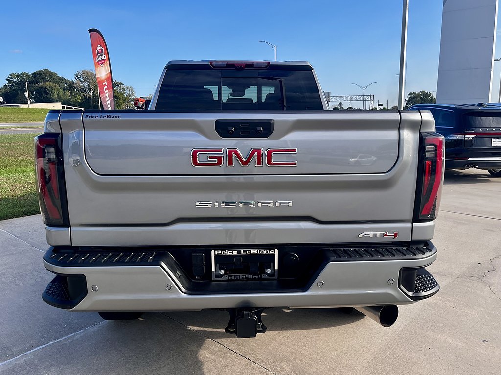Used 2026 Sterling Metallic GMC AT4 image 4