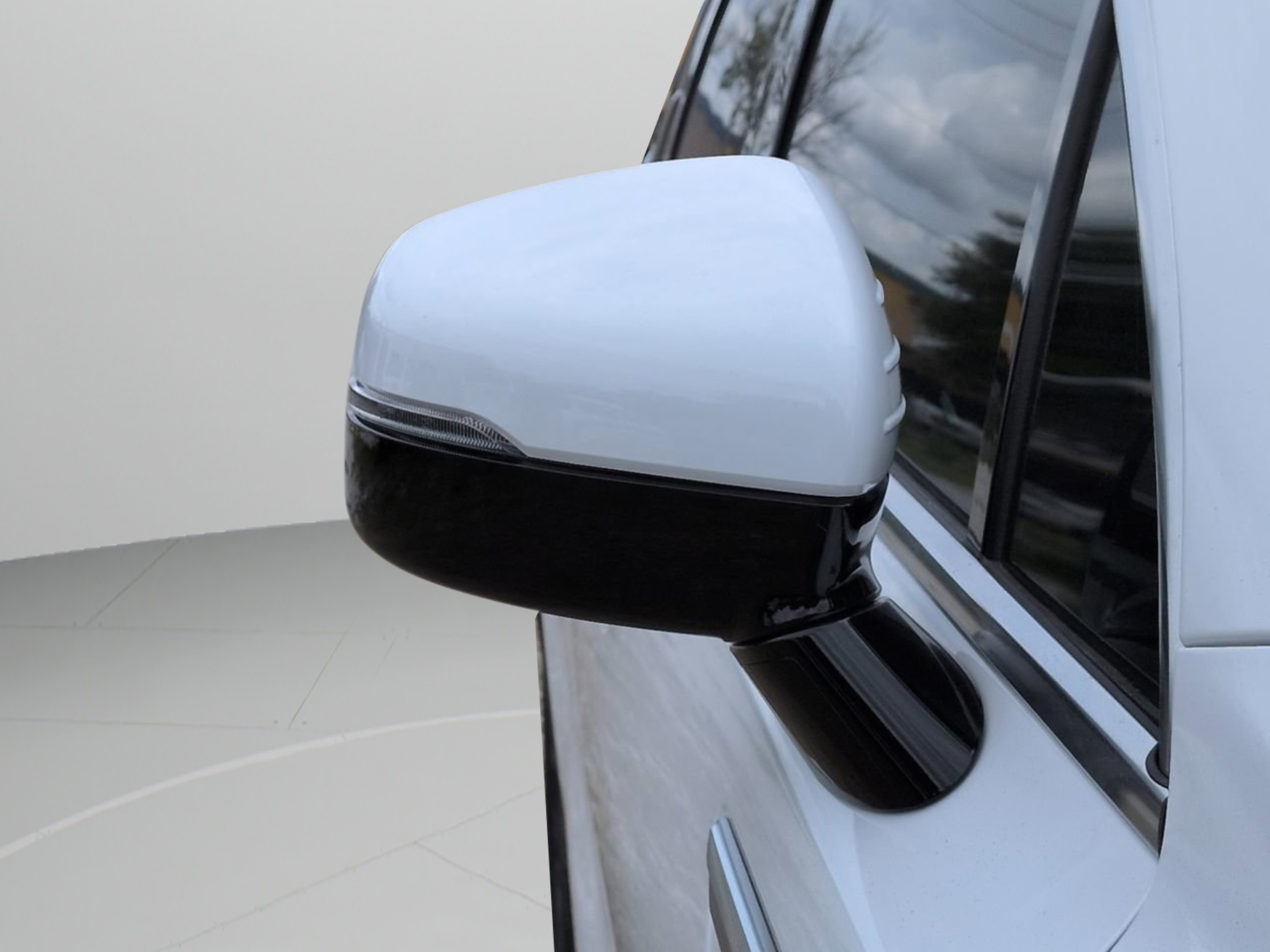 New 2026 Glacial White Kia S image 33