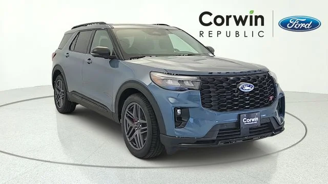 2026 Ford Explorer ST 4WD's photo