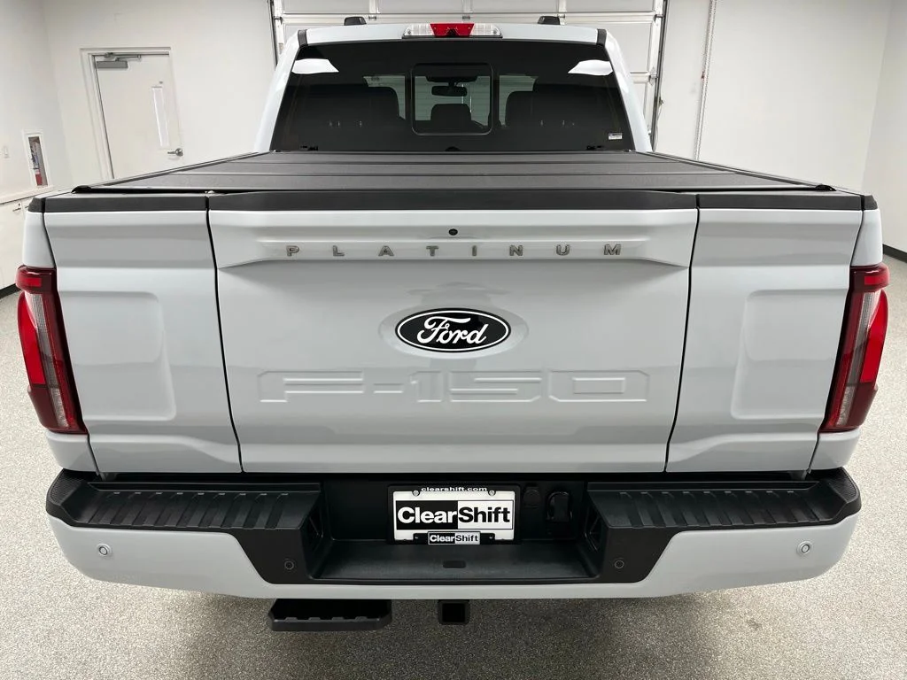 Used 2025 Gray Ford Platinum image 9