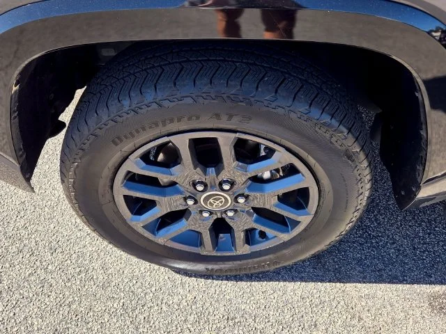 Used 2022 Gray Toyota Platinum image 17