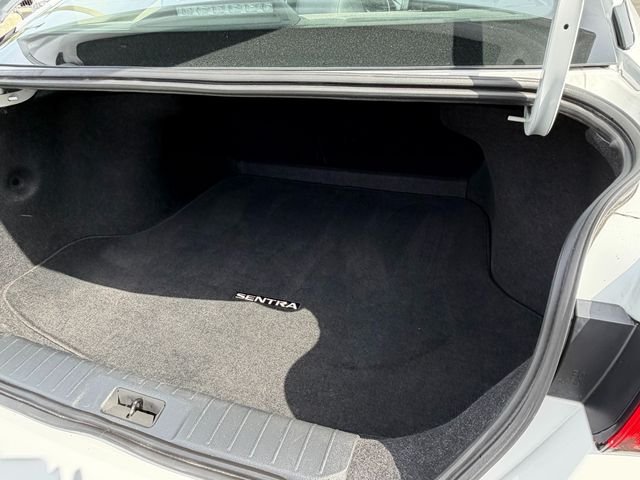Used 2024 White Nissan SV image 9