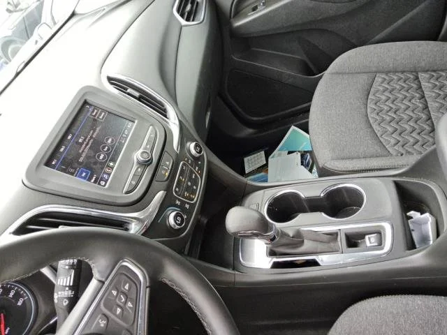 Used 2023 SUMMIT WHITE Chevrolet LT image 3