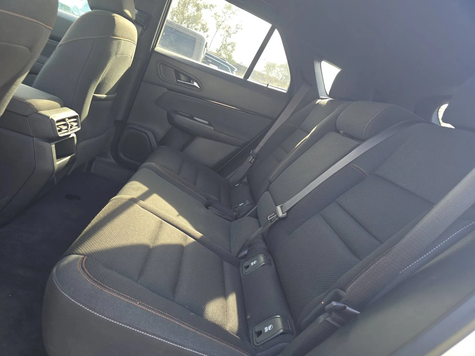Used 2024 White Honda 1SB image 11