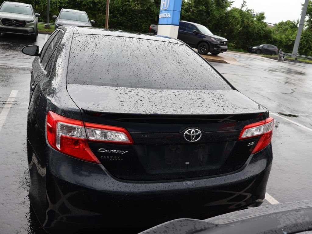 Used 2014 Gray Toyota SE Sport image 6