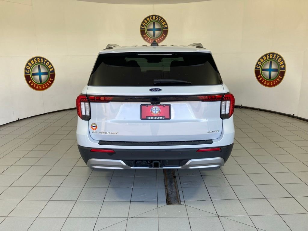 Used 2025 White Ford Platinum image 21