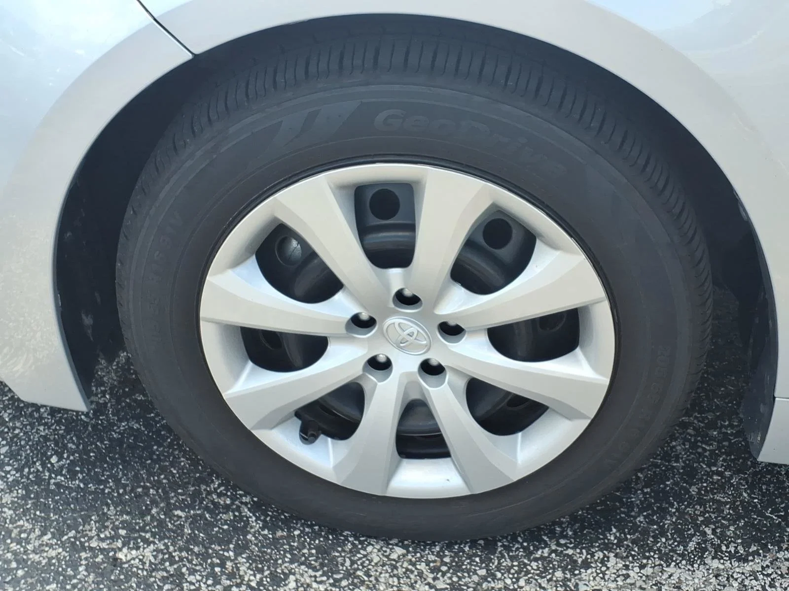 Used 2024 Classic Silver Metallic Toyota LE image 19