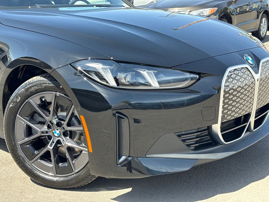 New 2026 Jet Black BMW eDrive40 image 6