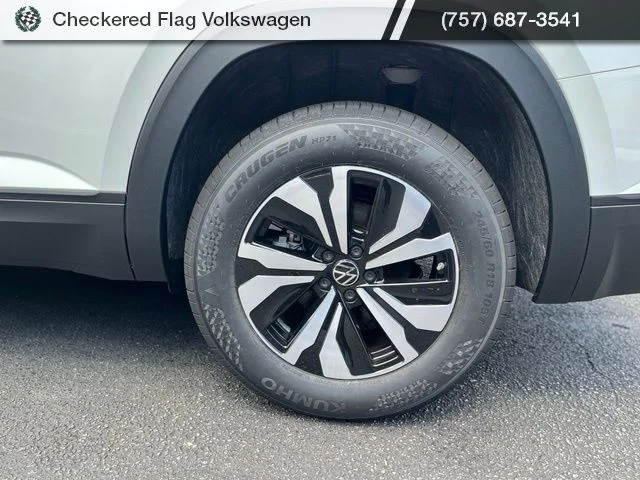 New 2026 White Volkswagen 2.0T SE image 7