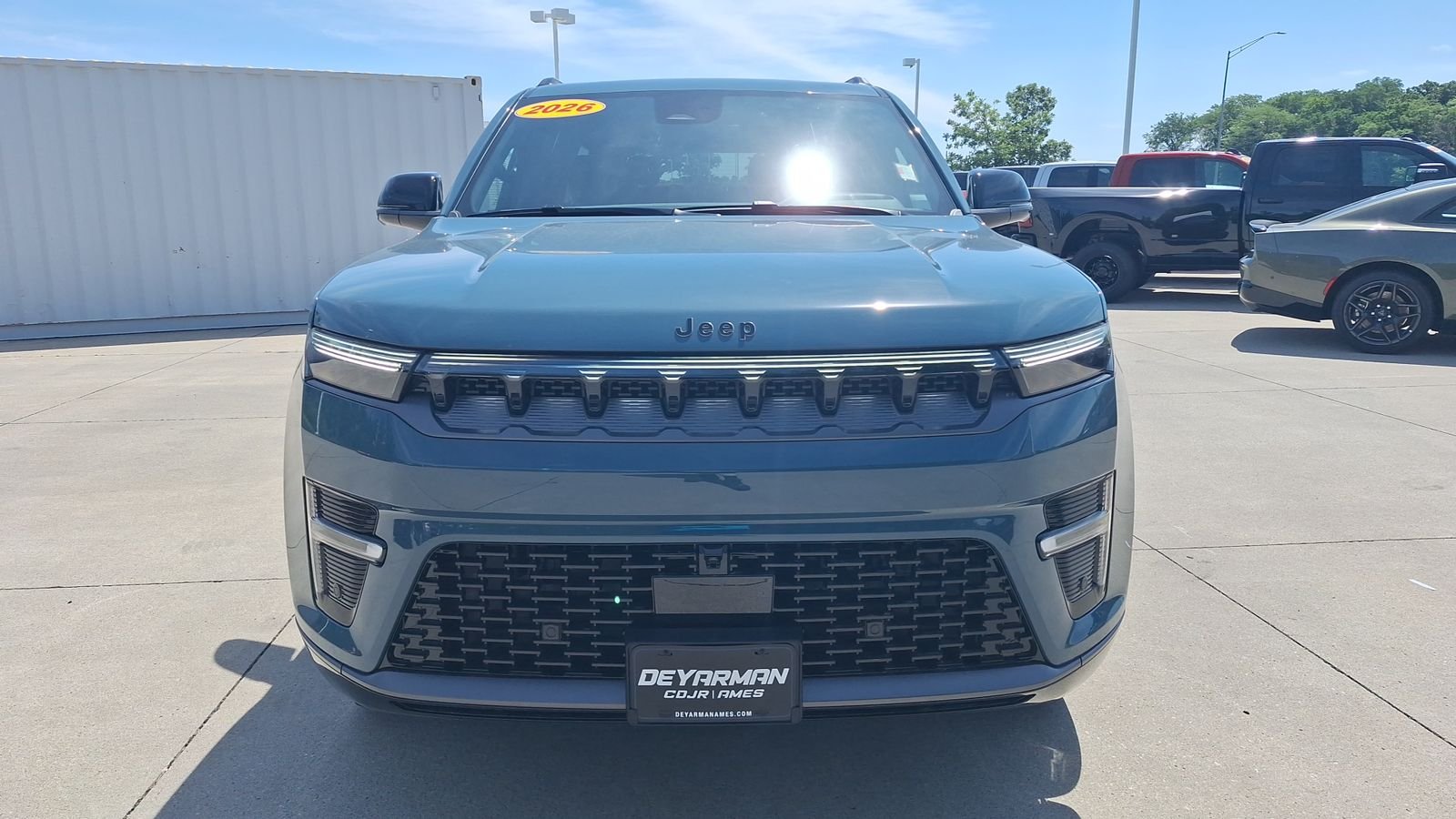 New 2026 Steel Blue Exterior Paint Jeep Limited Reserve image 9