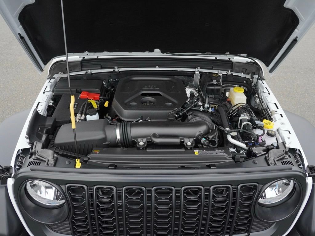 New 2026 Bright White Clear-Coat Exterior Paint Jeep Sport image 24