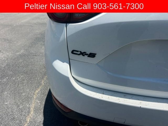 Used 2017 White Mazda Grand Select image 15