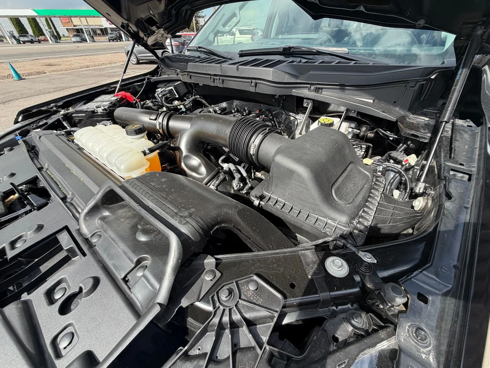 Used 2025 Black Ford Lariat image 35