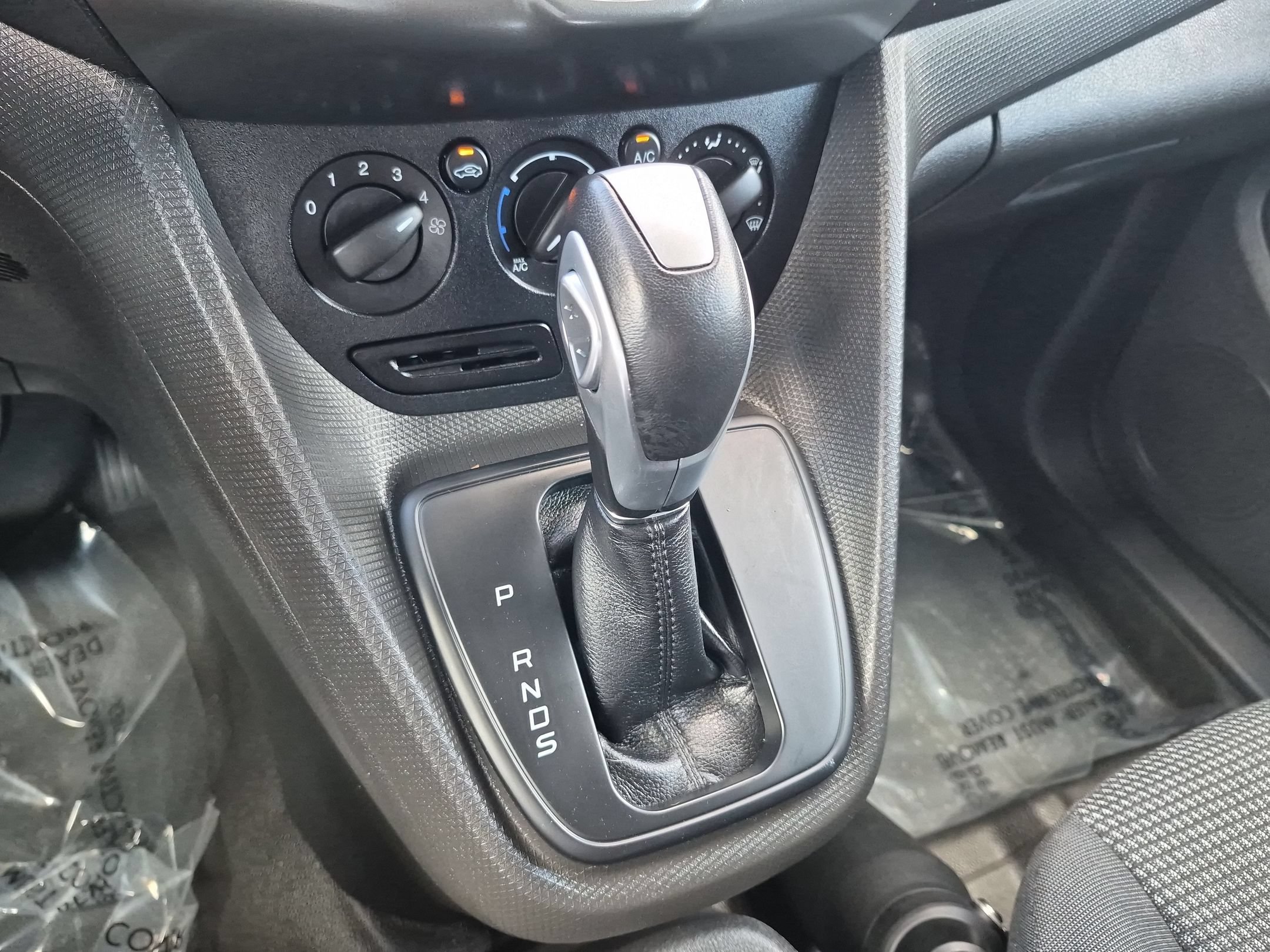 Used 2017 Frozen White Ford XL image 19