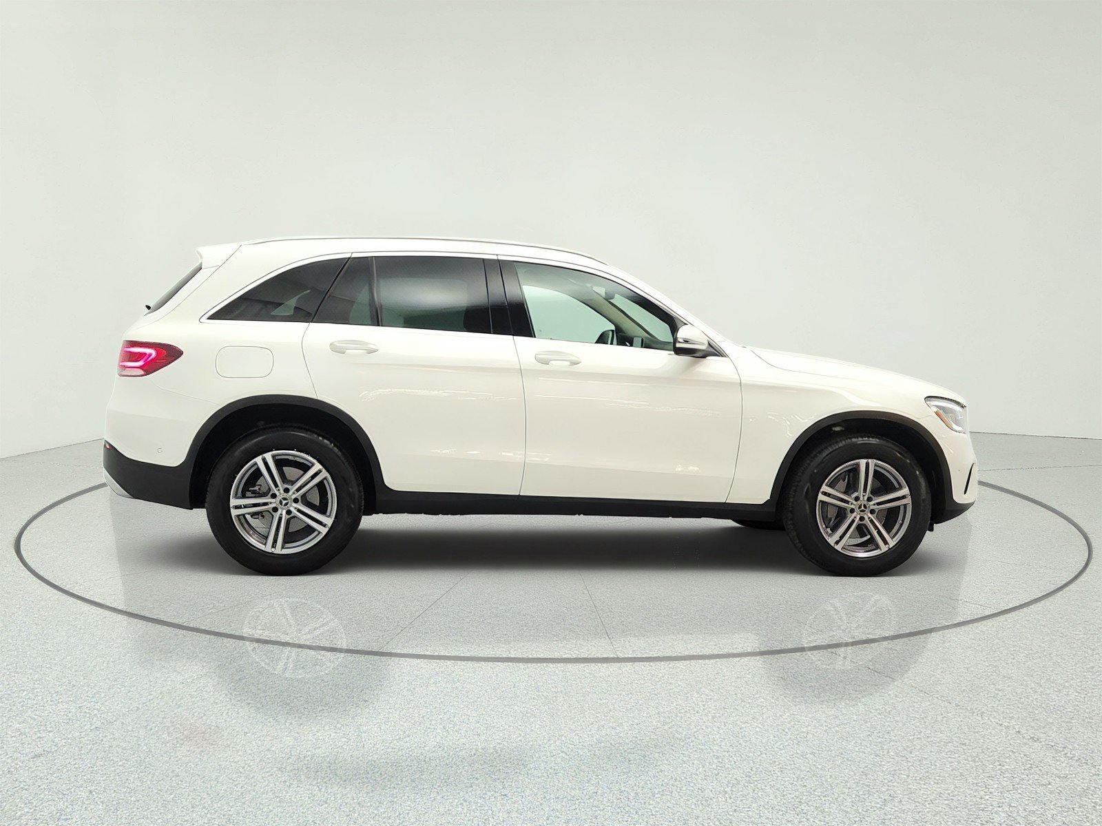 Certified Used 2022 Polar White Mercedes-Benz GLC 300 SUV image 4