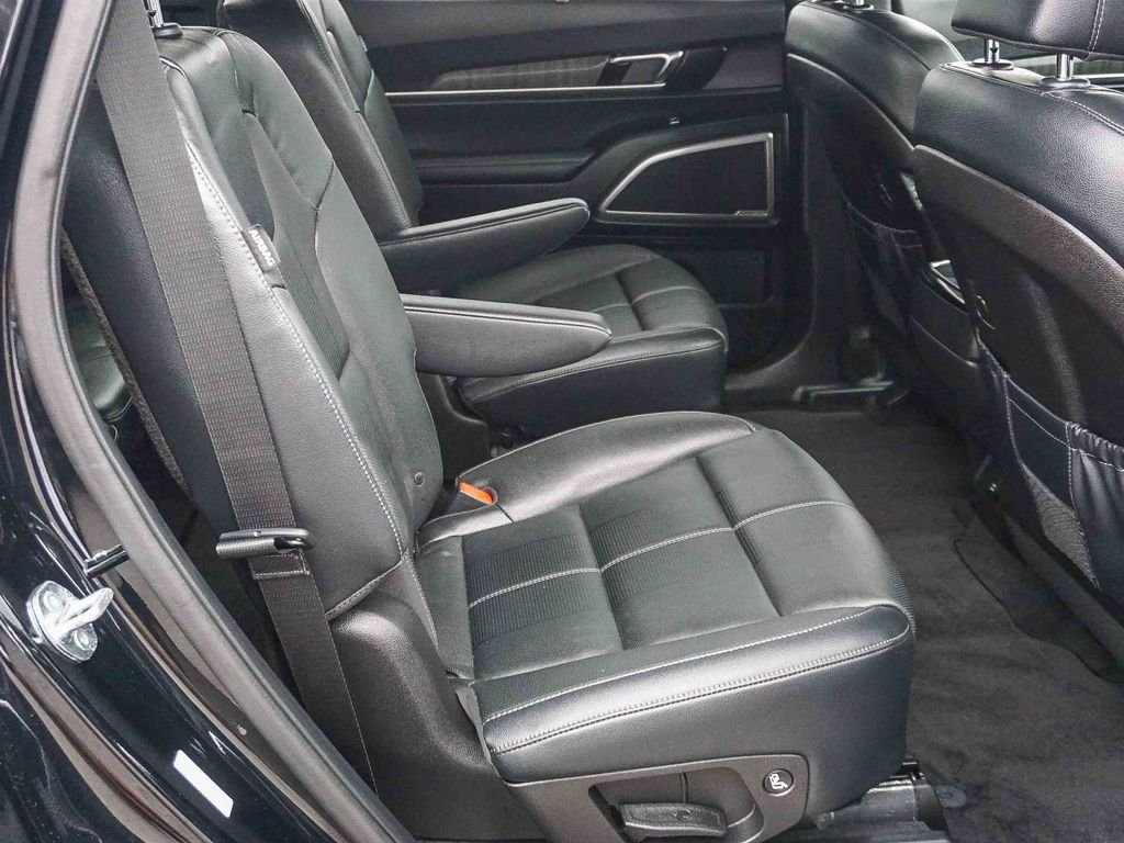 Used 2024 Ebony Black Kia EX image 14