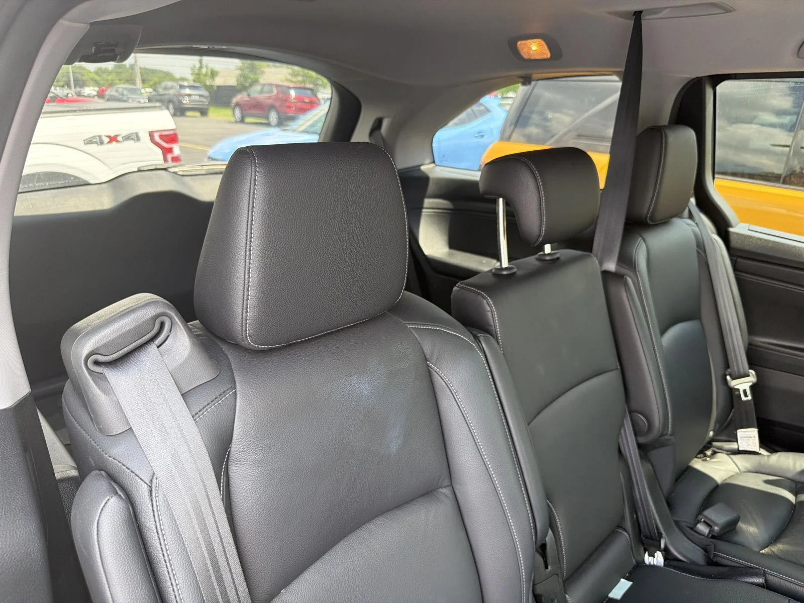 Used 2024 Crystal Black Pearl Honda EX-L image 10