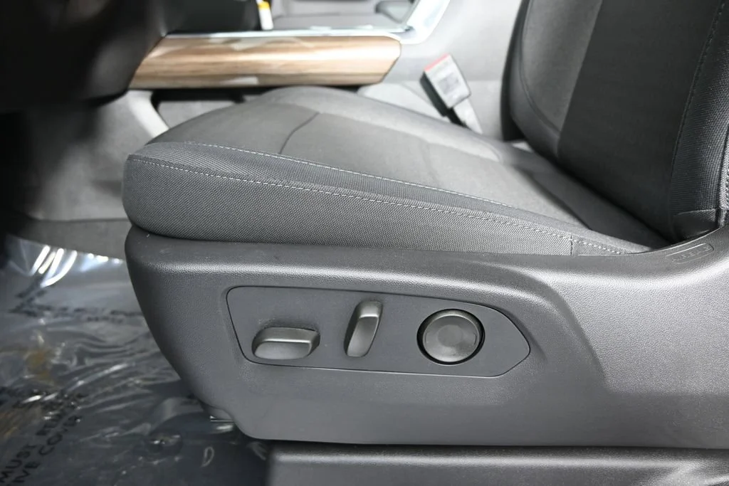 2026 Chevrolet Silverado 3500 HD LT - Photo 21
