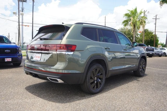 New 2026 Avocado Green Pearl Volkswagen 2.0T SE w/Technology image 7