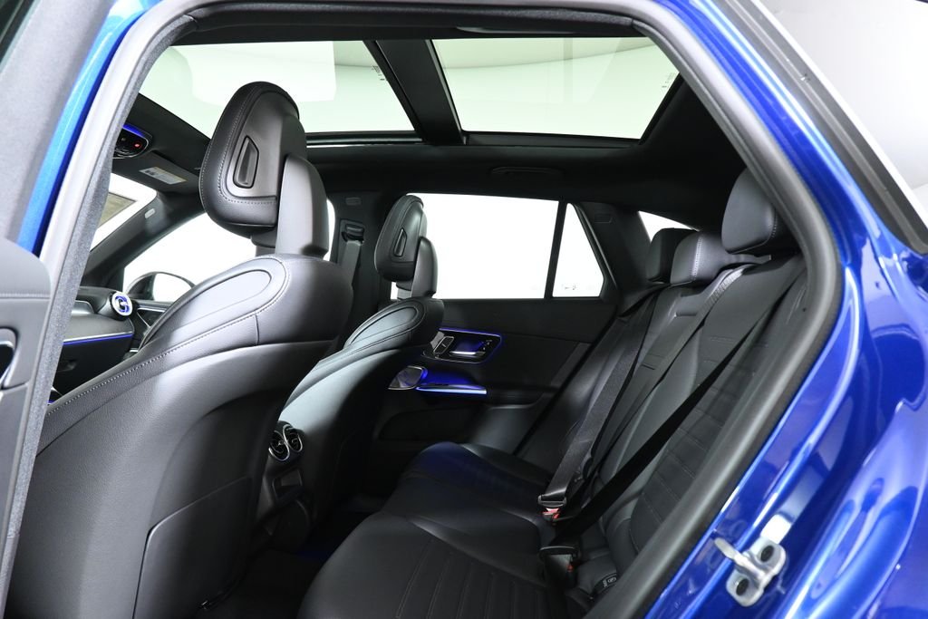 Used 2026 Starling Blue Metallic Mercedes-Benz GLC 300 image 27