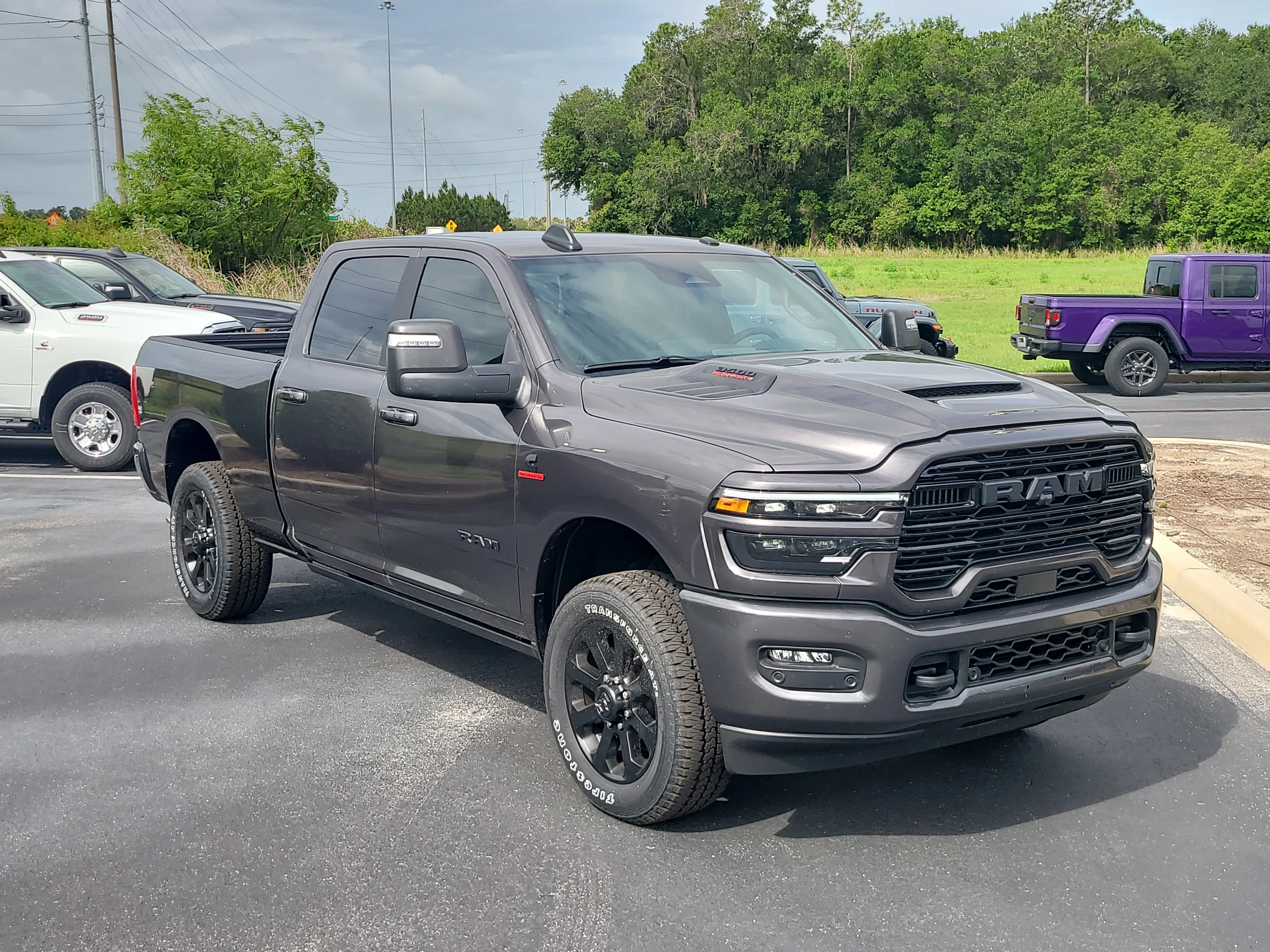 New 2026 Granite Crystal Metallic Clearcoat Ram Laramie image 1