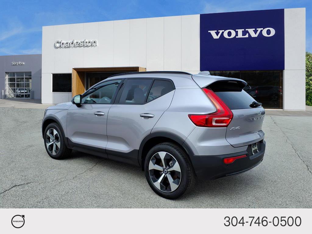 New 2026 Aurora Silver Volvo Core image 5