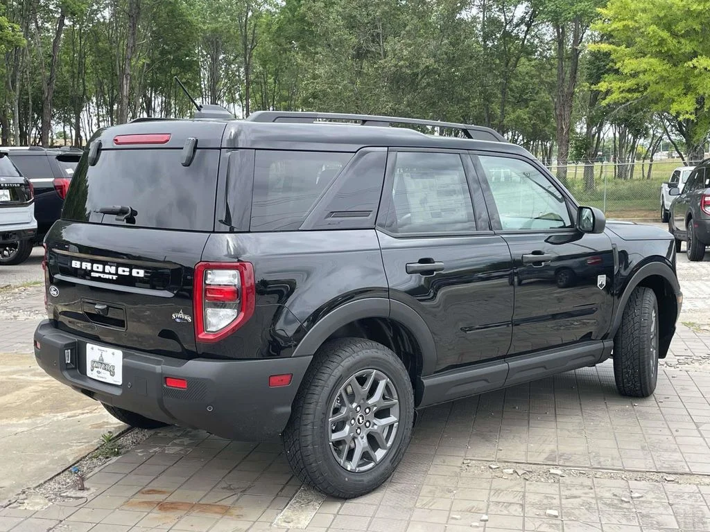 New 2026 Black Ford Big Bend image 3