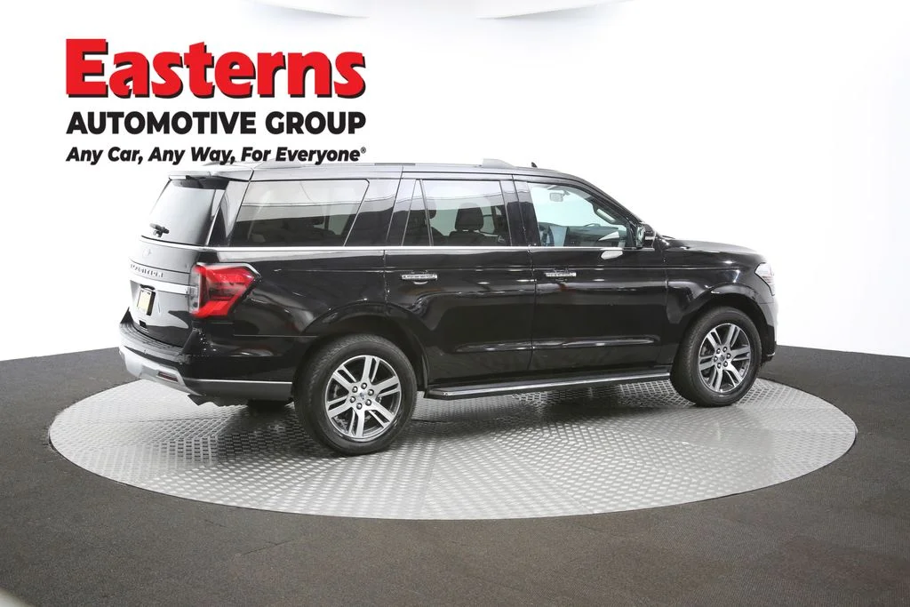 Used 2023 Black Ford Limited image 43