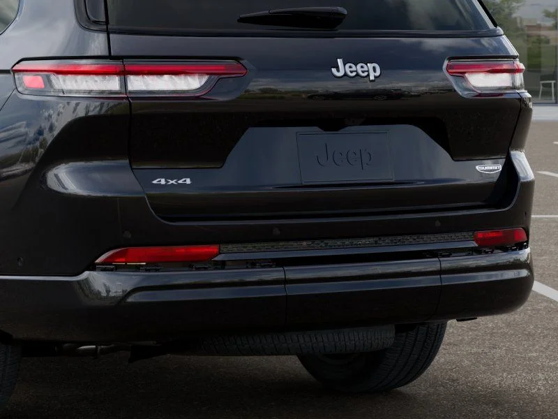 New 2026 Diamond Black Crystal Pearl-Coat Exterior Paint Jeep Summit image 13