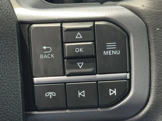 Used 2025 Black Ford XLT image 23