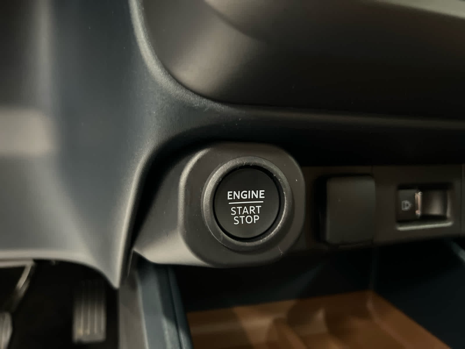 Used 2024 Shadow Black Ford LARIAT image 19