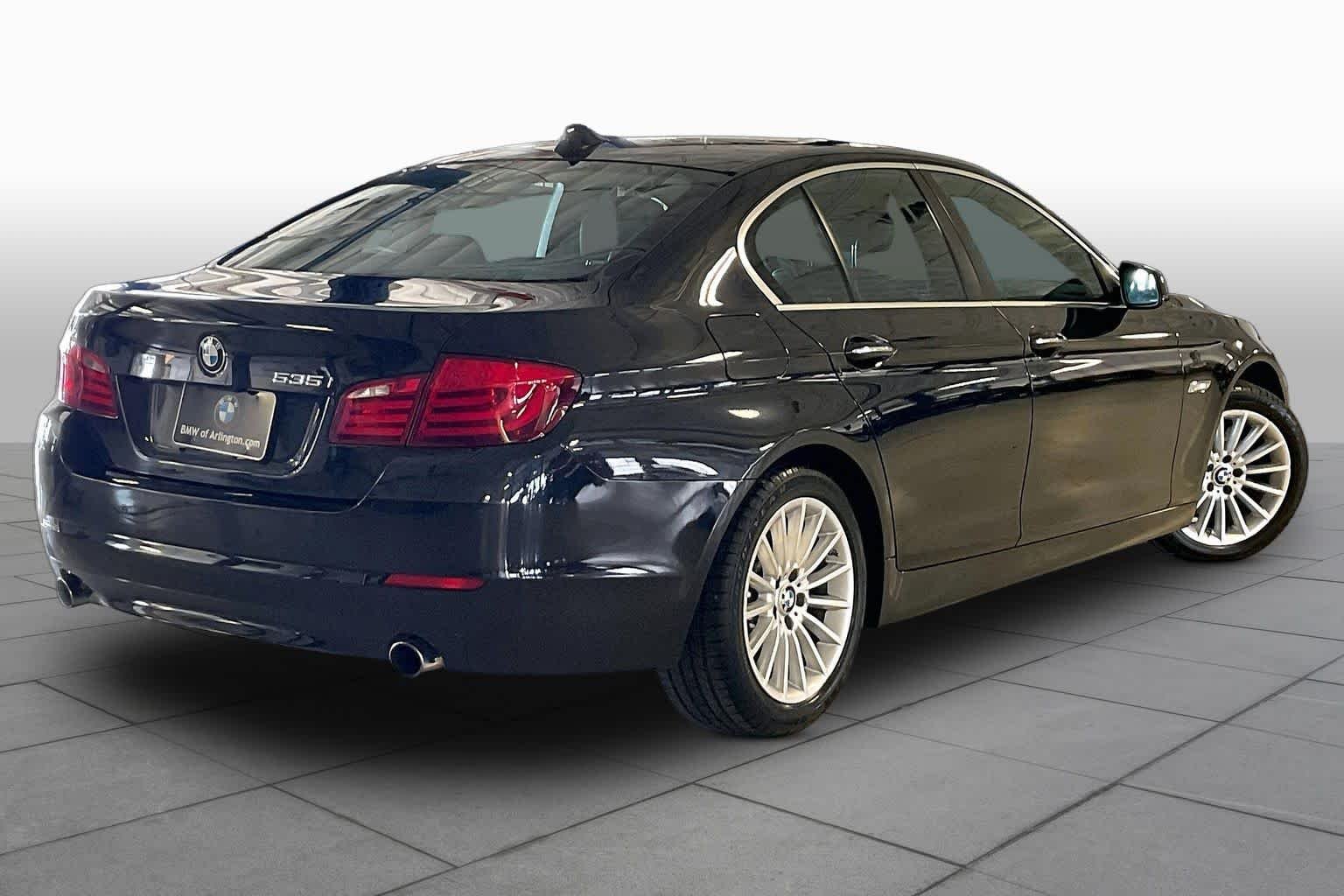 Used 2012 Black Sapphire Metallic BMW 535i xDrive image 11